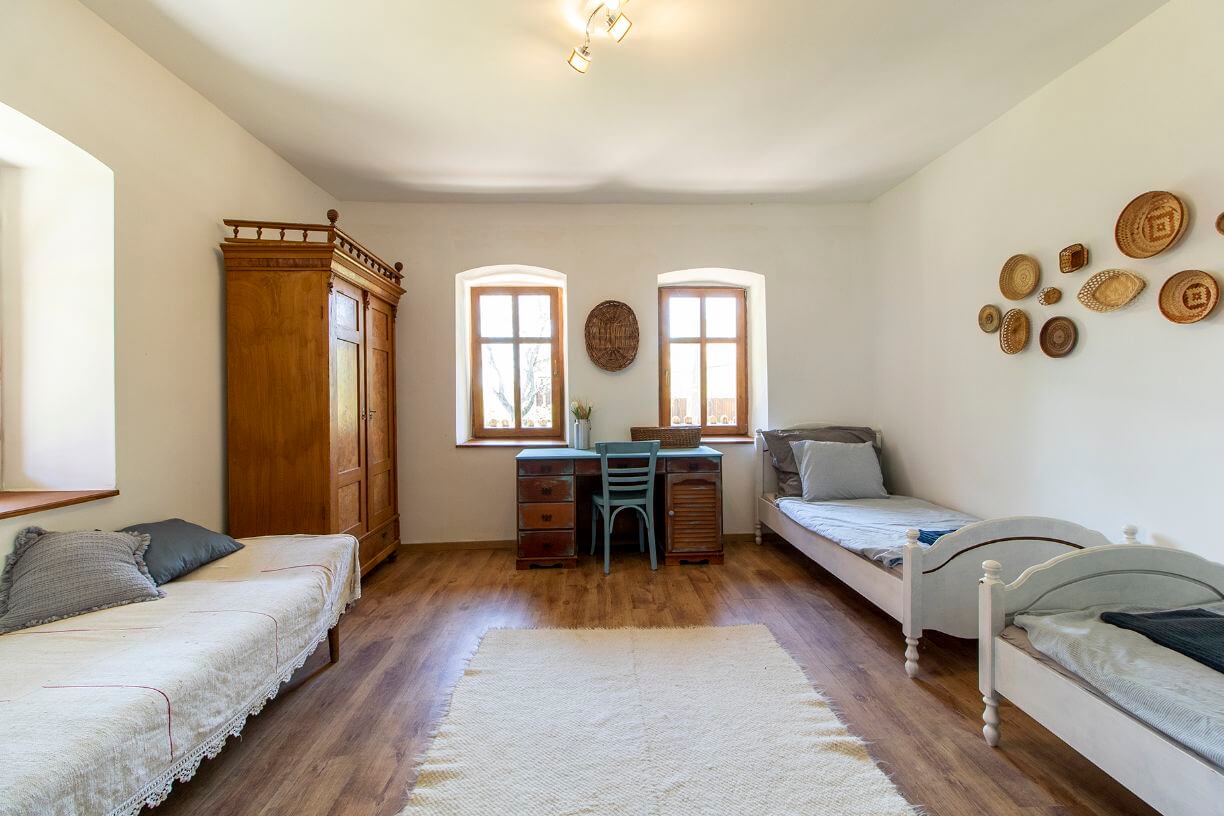 Tulipanos Porta Sarud